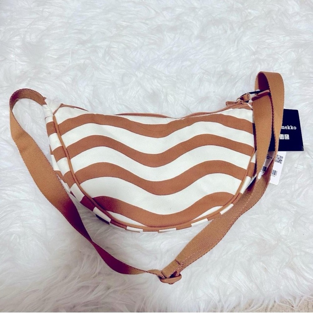 Marimekko Print Crossbody – Uniqlo Collab – Sold Out Pattern – NWT